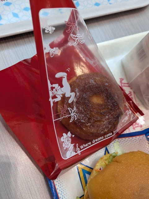 クイニーアマン 包装（スウィートハート・カフェ）