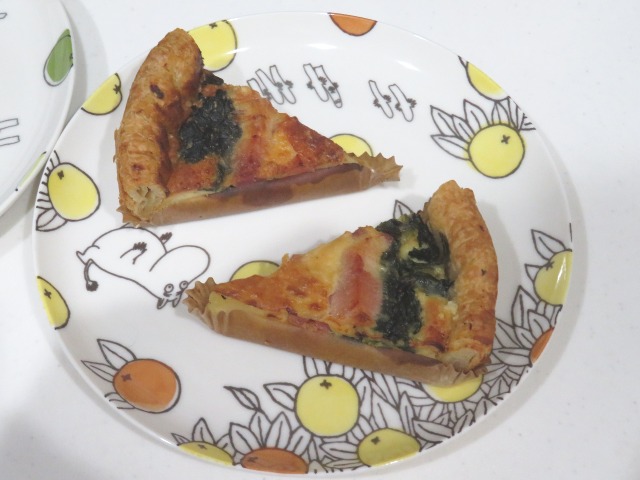 ベーコンとほうれん草のキッシュ（スターバックス コーヒー）