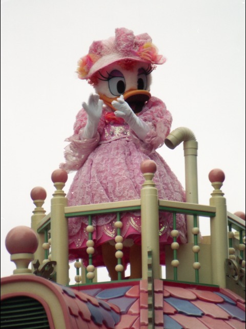 デイジーダック（ディズニー・ドリームス・オン・パレード）