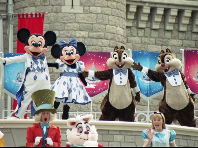 ミッキー、ミニー、チップ、デール（リメンバー・ザ・ドリーム）