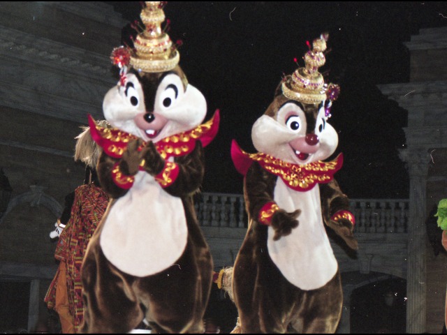チップとデール（ディズニー・リズム・オブ・ワールド）
