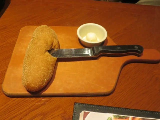 ハニーブレッド(OUTBACK STEAKHOUSE)