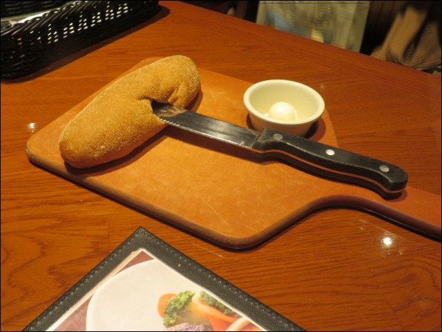 ハニーブレッド（OUTBACK STEAKHOUSE）