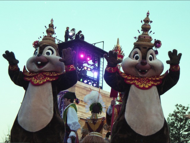 チップとデール（ディズニー・リズム・オブ・ワールド）