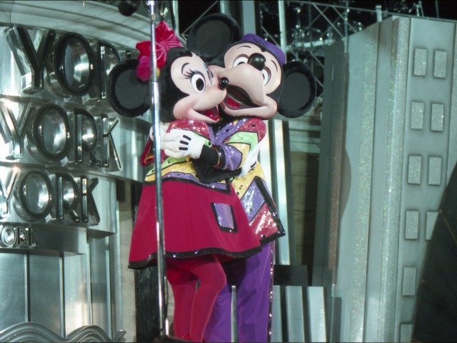 ミニーとミッキー（ディズニー・リズム・オブ・ワールド）