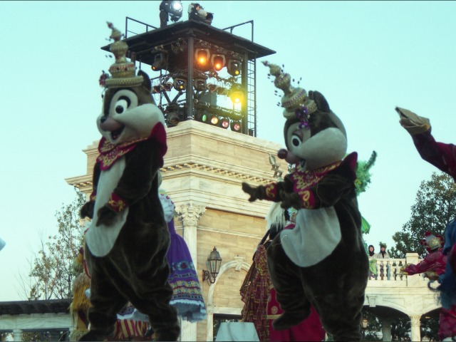 チップとデール（ディズニー・リズム・オブ・ワールド）