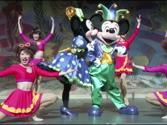 ミニーとミッキー（ミッキーのアドベンチャーランド・マルディグラ）