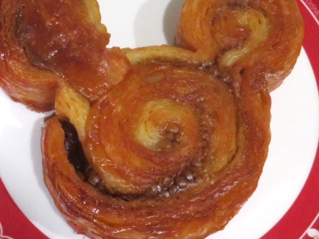 クイニーアマン（コーヒー風味） アップ（マンマ・ビスコッティーズ・ベーカリー）