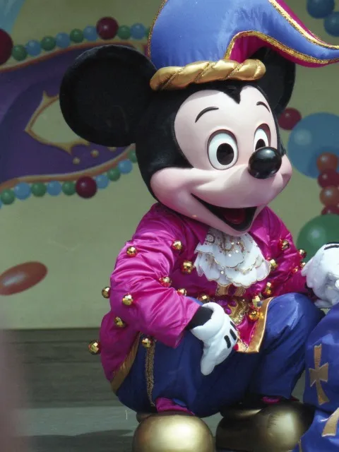 ミッキーマウス（ミッキーのアドベンチャーランド・マルディグラ）