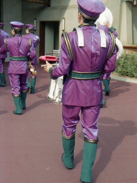 小太鼓（ディスカバリー・ミュージック・トゥループ）