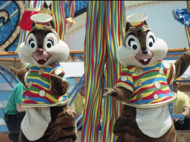 デールとチップ（ショービズ・イズ）
