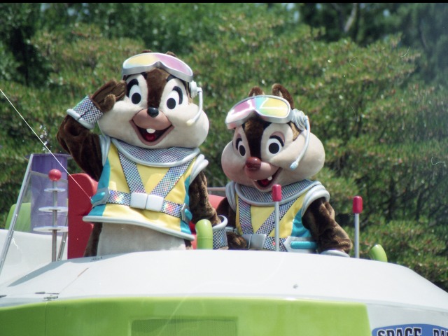 チップとデール（バズ・ライトイヤー夏の大作戦）