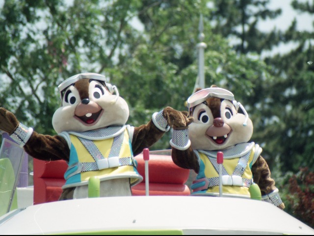 チップとデール（バズ・ライトイヤー夏の大作戦）