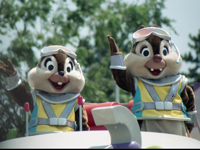 チップとデール（バズ・ライトイヤー夏の大作戦）