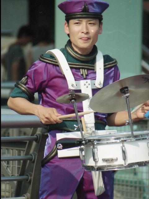 ドラム（ディスカバリー・ミュージック・トゥループ）