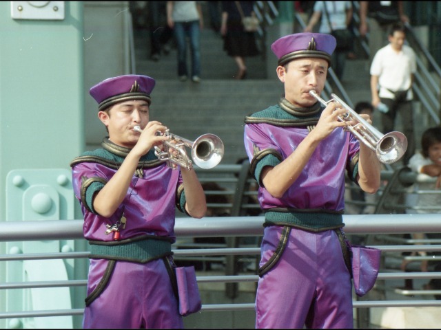 トランペット（ディスカバリー・ミュージック・トゥループ）