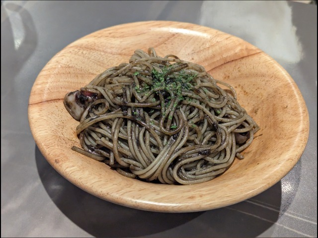 イカの墨入りセピアソース（サイゼリヤ）
