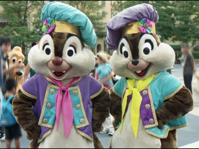 チップとデール（エントランス）