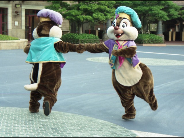 チップとデール（エントランス）