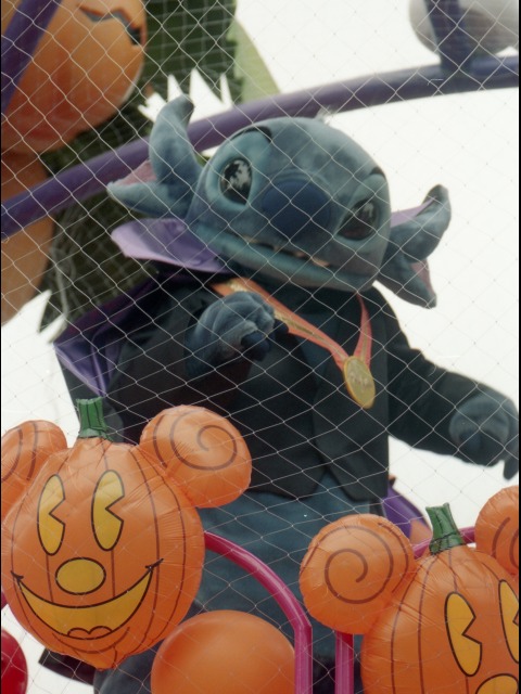 スティッチ（ディズニー・ハロウィーン・パレード 2004）