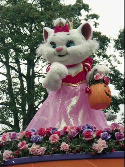 マリー（ディズニー・ハロウィーン・パレード 2004）