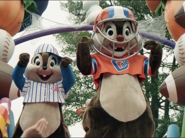 チップとデール（ディズニー・ハロウィーン・パレード 2004）