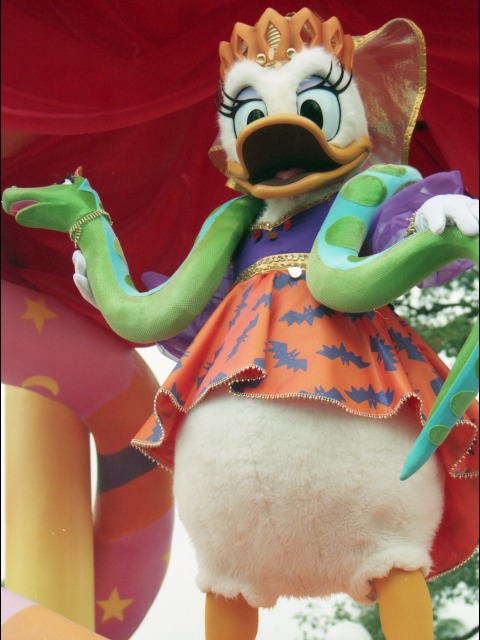 デイジーダック（ディズニー・ハロウィーン・パレード）