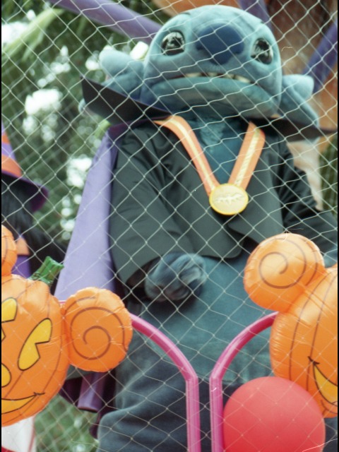 スティッチ（ディズニー・ハロウィーン・パレード 2004）