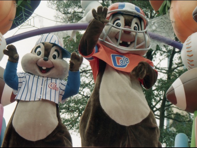チップとデール（ディズニー・ハロウィーン・パレード 2004）