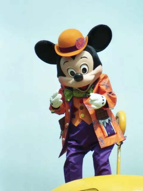 ミッキーマウス（ディズニー・ハロウィーン・パレード 2004）
