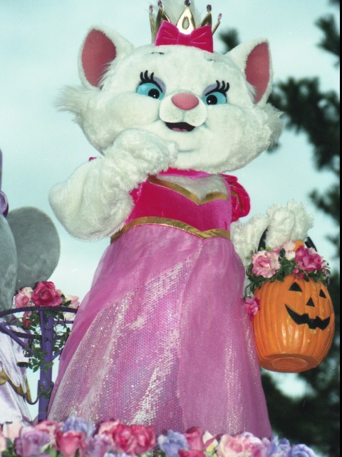 マリー（ディズニー・ハロウィーン・パレード 2004）