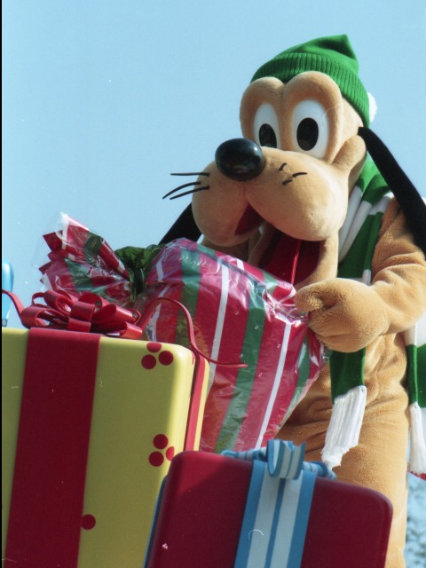 プルート（ミッキーのクリスマス・オン・パレード）