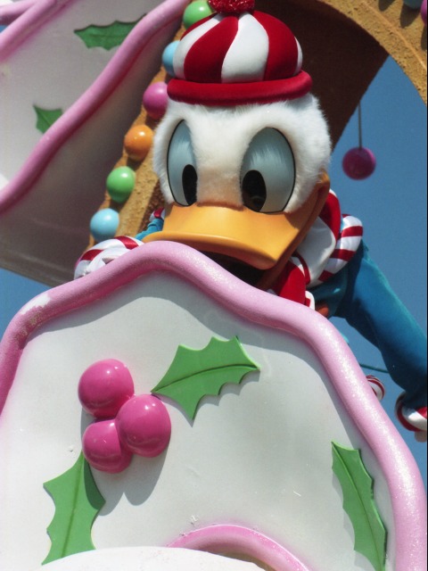 ドナルドダック（ミッキーのクリスマス・オン・パレード）