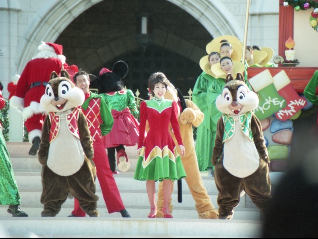 チップとデール（ミッキーのクリスマスプレゼント）