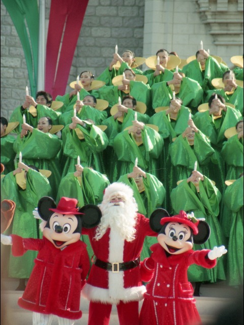 ミッキー、サンタ、ミニー（ミッキーのクリスマスプレゼント）