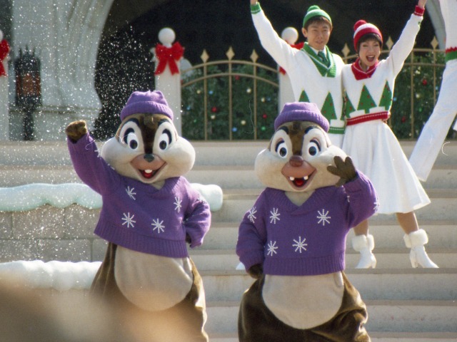 チップとデール（ミッキーのクリスマスプレゼント）