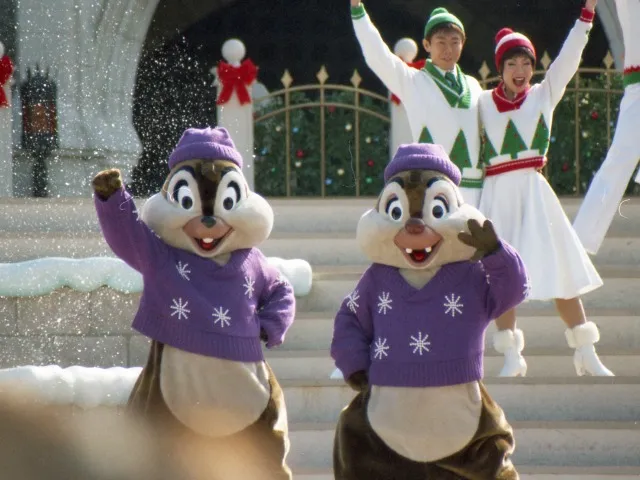 チップとデール（ミッキーのクリスマスプレゼント）