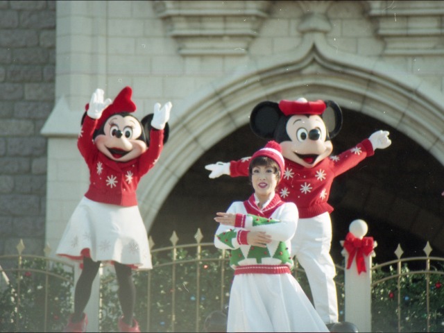 ミニーとミッキー（ミッキーのクリスマスプレゼント）