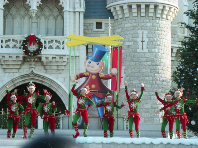 小人の妖精たち（ミッキーのクリスマスプレゼント）
