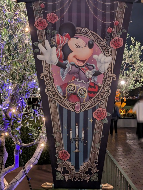 ミニーの旗（ディズニー・ハロウィーン 2025）