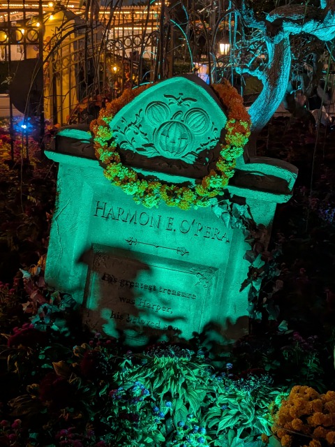 HARMON E. O'PERAの墓（ディズニー・ハロウィーン 2025）