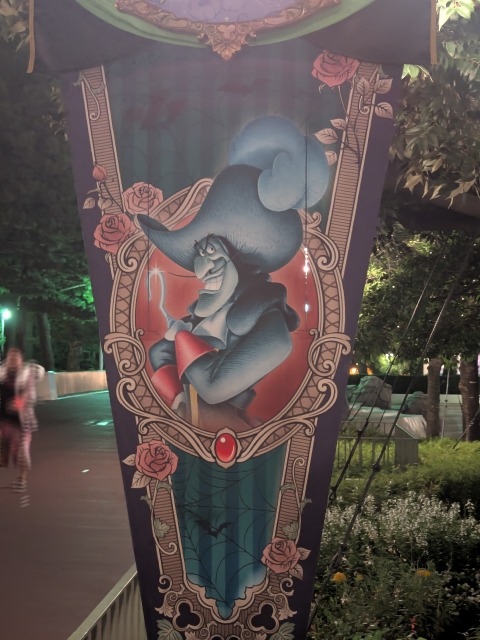 フック船長の旗（ディズニー・ハロウィーン 2025）