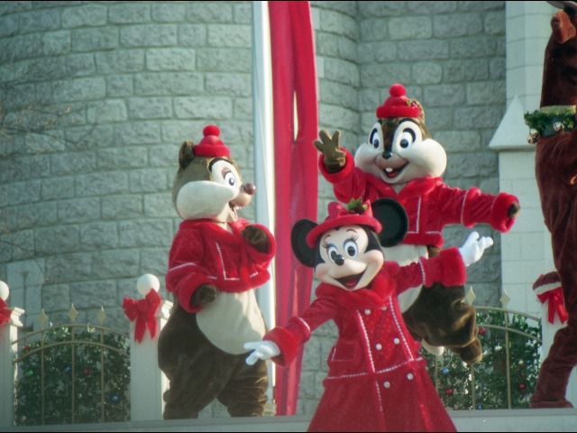 デール、ミニー、チップ（ミッキーのクリスマスプレゼント）