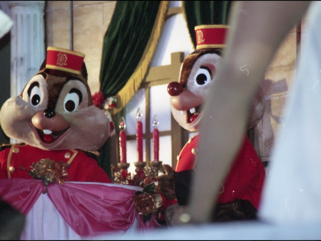 チップとデール（クリスマス・ホリデー・イン・ニューヨーク）