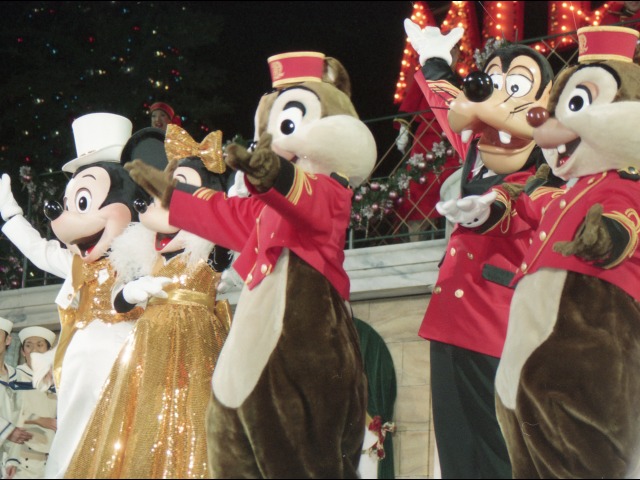 ミッキー、ミニー、チップ、グーフィー、デール（クリスマス・ホリデー・イン・ニューヨーク）