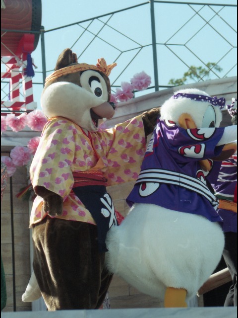 チップとドナルド（ニューヨーク“お正月”グリーティング）