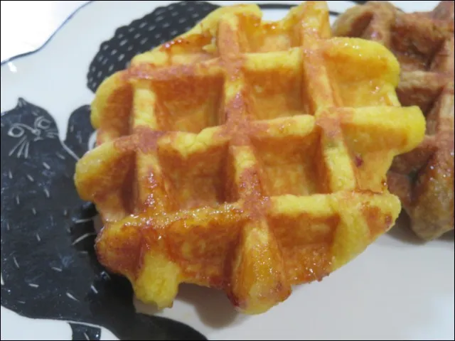 さつまいもバターワッフル（マネケン）