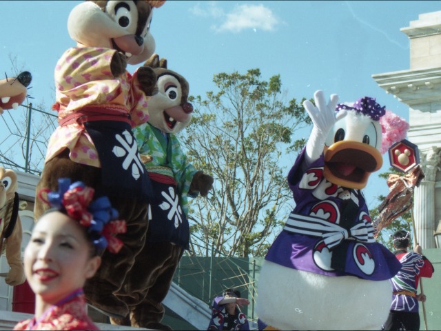 チップ、デール、ドナルド（ニューヨーク“お正月”グリーティング）