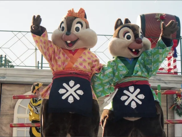 チップとデール（ニューヨーク“お正月”グリーティング）