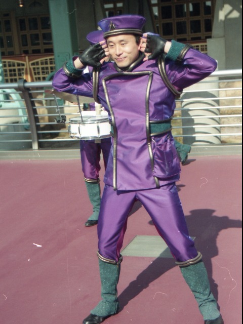 トランペット（ディスカバリー・ミュージック・トゥループ）